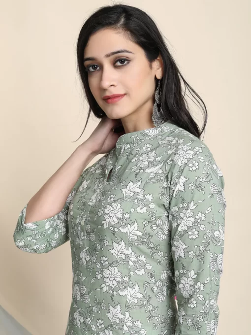 Light Green Cotton Floral Print Kurta With Pant And Dupatta - Image 3