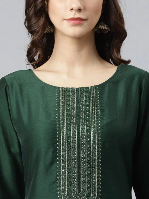 Green Poly Silk Embroidered Straight Kurta - Image 3