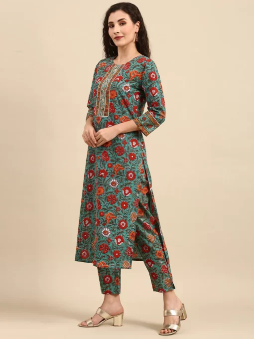 Green Cotton Embroidered Kurta With Pant And Dupatta - Image 2