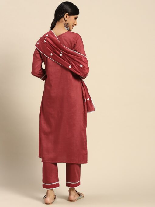 Maroon Silk Blend Kurta With Pant and Dupatta - Image 2