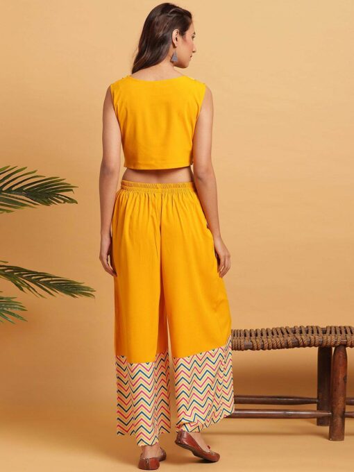 Yellow Poly Crepe Chevron/Zig Zag Crop Top With Palazzo And Jacket - Image 4
