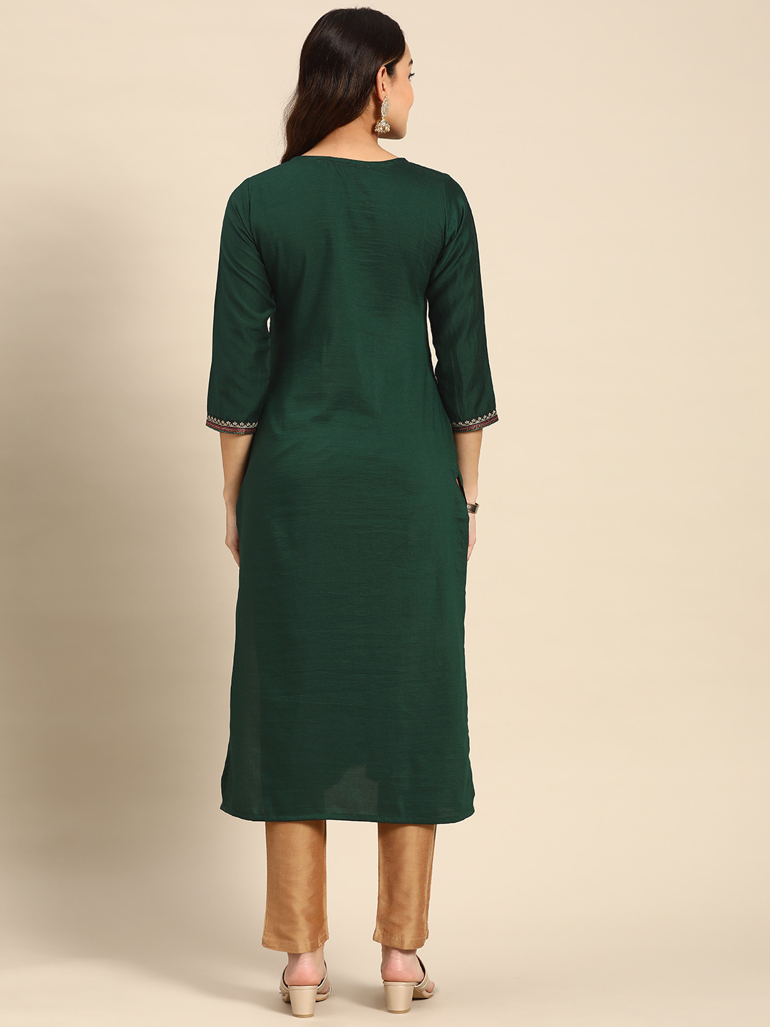 Women's Green Embroidered Chinon Kurta - Image 2